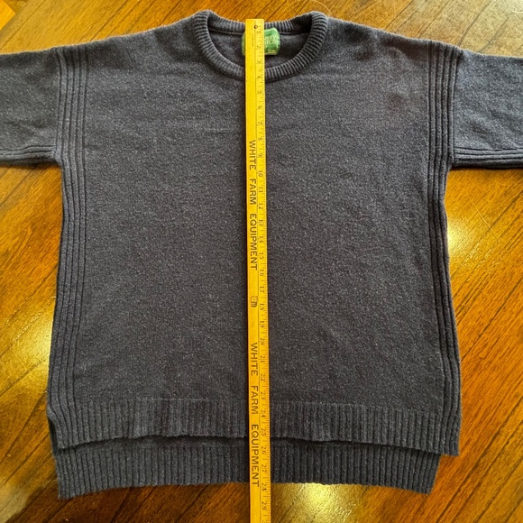 Country Classics navy blue 100% lambswool crew neck split hem sweater size L - Picture 16 of 16